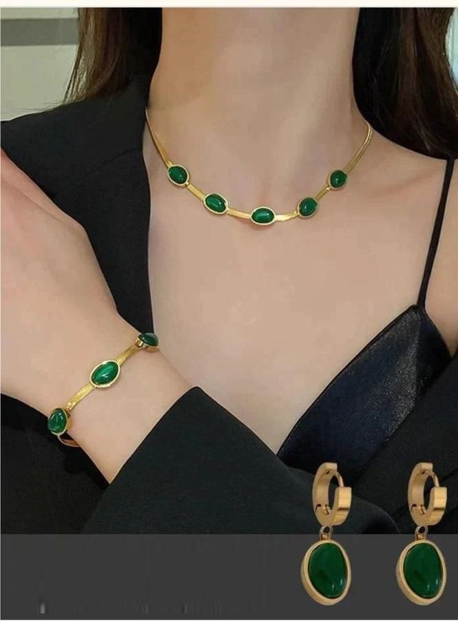 Green Oval Crystal Pendant Necklace and Matching Bracelet Set